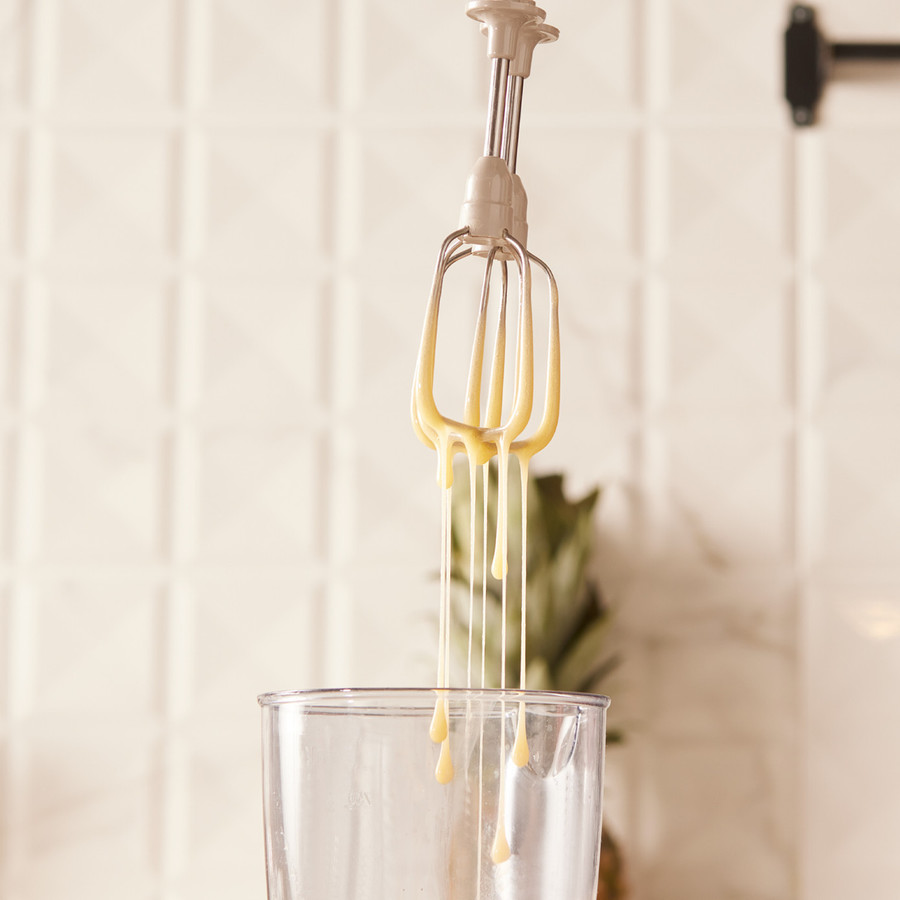 Karaca Pro-Multimax 6 in 1 Mehrzweck-Küchenmaschine, Rot, 2000W  