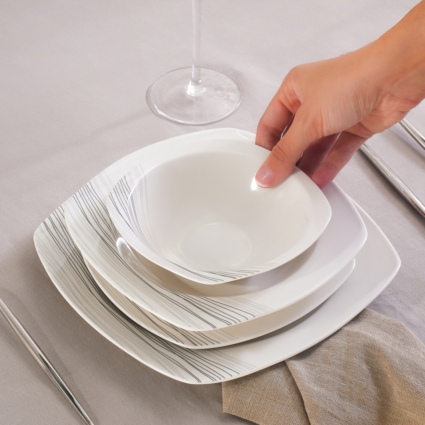 Karaca X5 6-Personen-Geschirrset, 24-teilig - KARACA EUROPE 